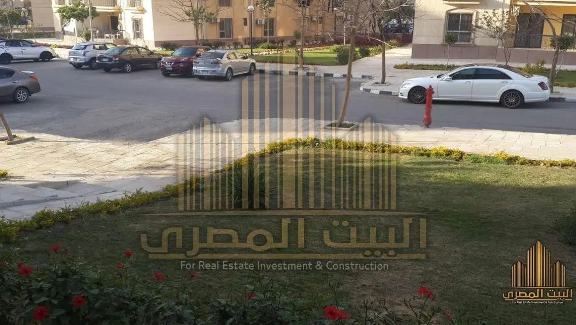 شقة فاخرة بمساحة 99 متر للبيع
