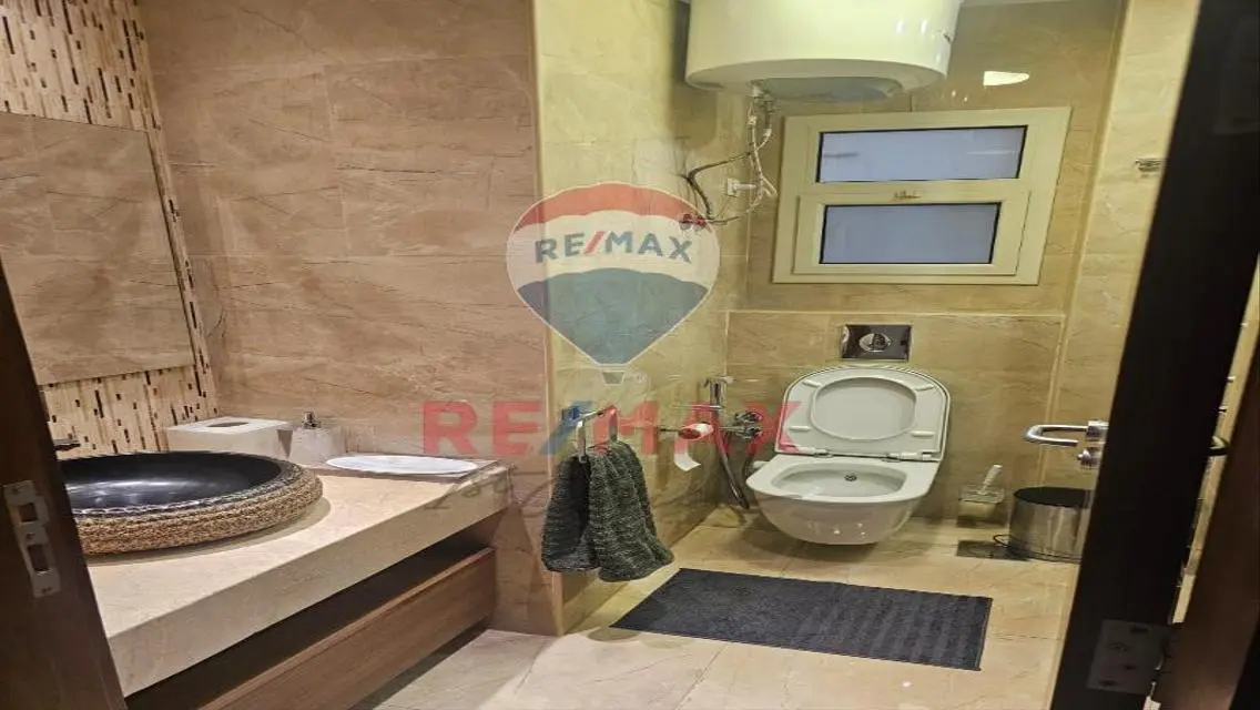 AMAZING Ground floor apartment  with garden