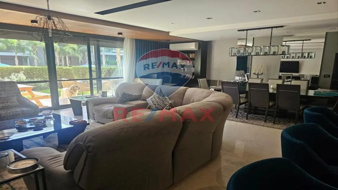 AMAZING Ground floor apartment  with garden