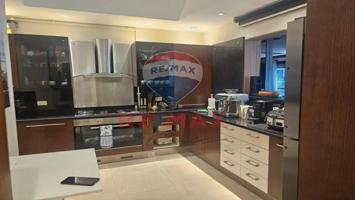 AMAZING Ground floor apartment  with garden