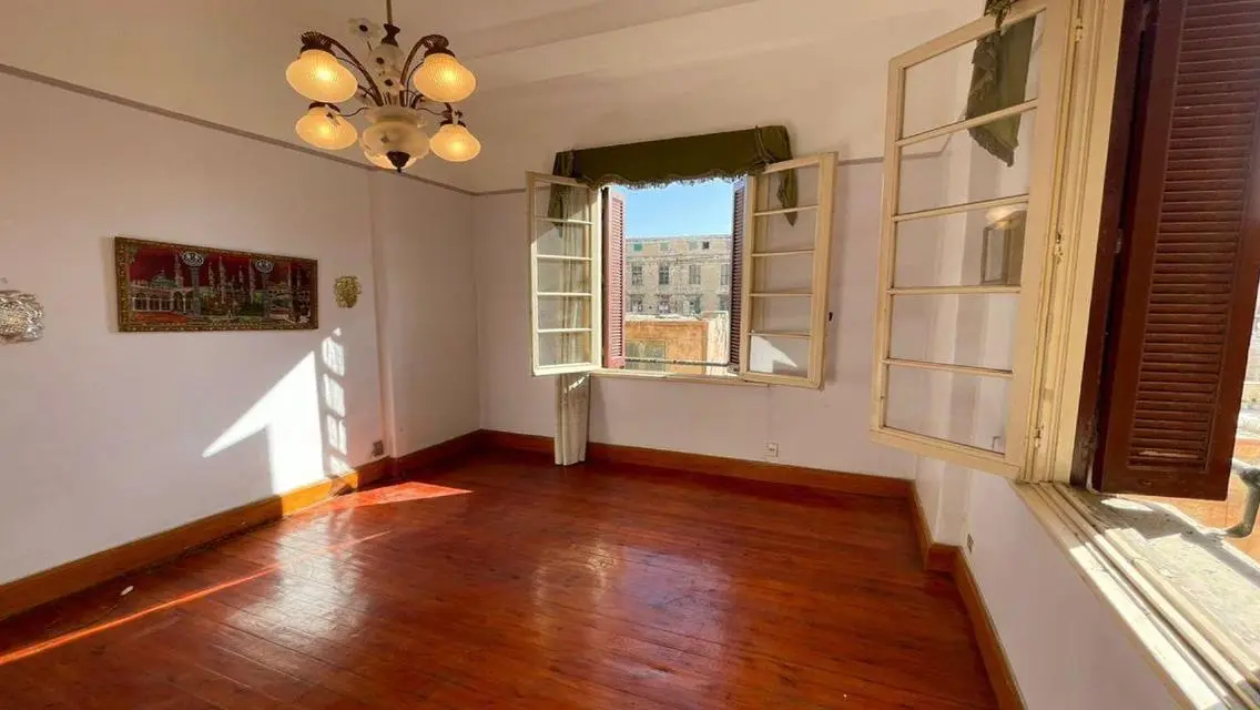 Luxury Apartment for Sale - 260 Square Meters