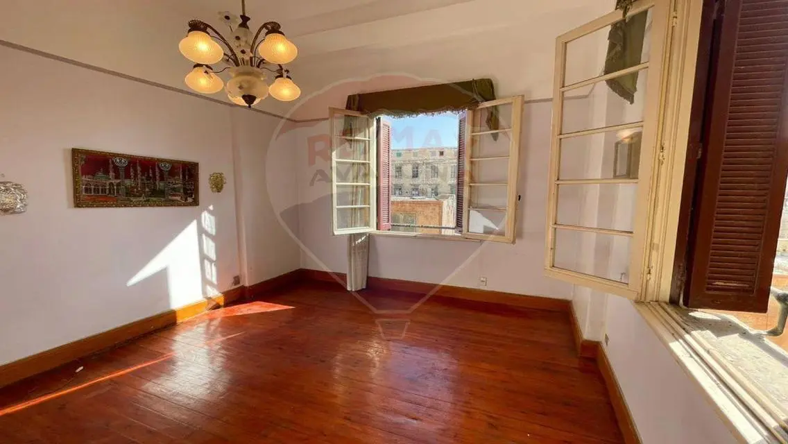 Luxury Apartment for Sale - 260 Square Meters