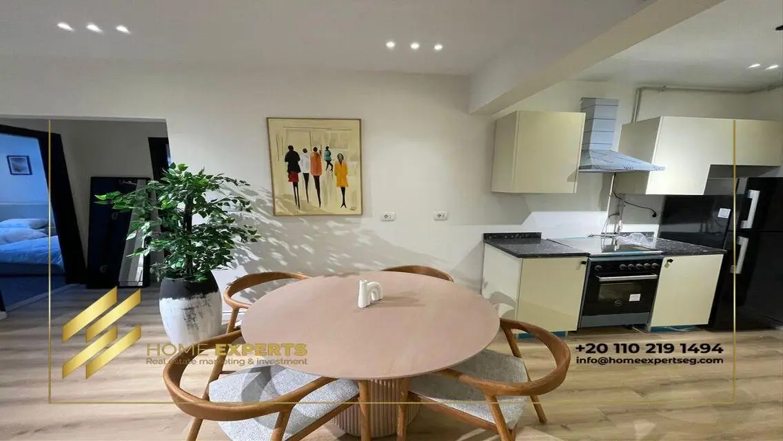 Amazing apartment + garden for rent in Lake View
