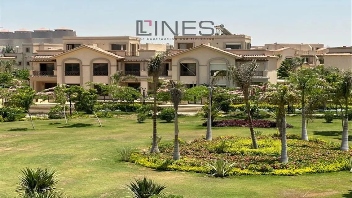 شقة فاخرة بنمط E3 مع حديقة خاصة