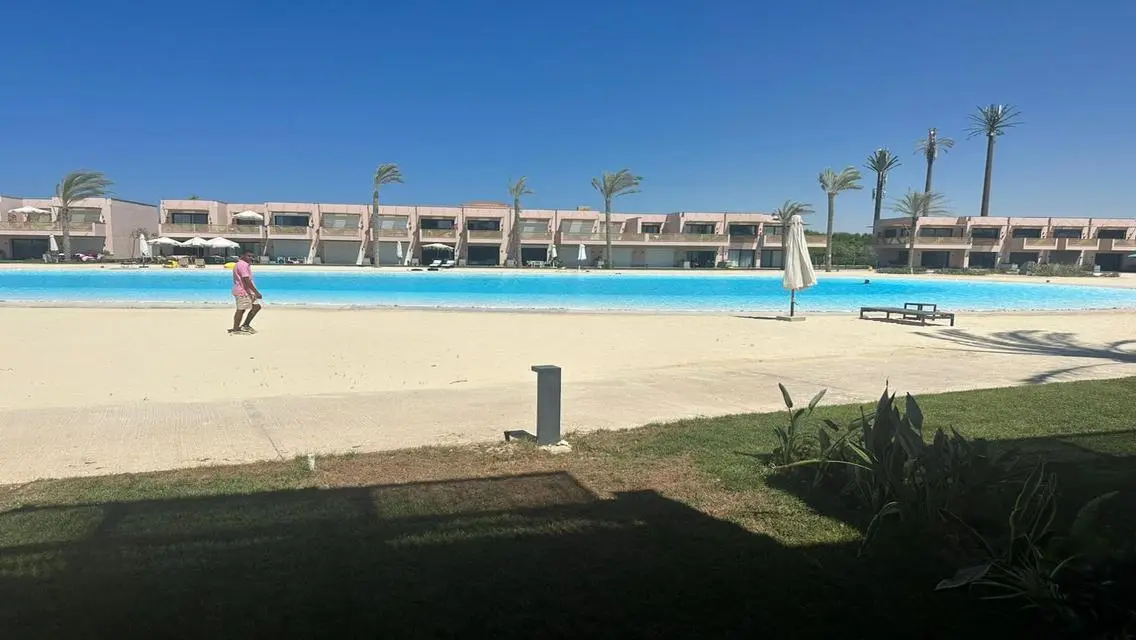 Finished Apartment+Garden With Lagoon and Sea View