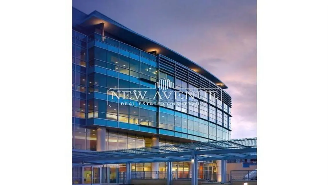 اخر صيدلية 120م في Medical City العاصمة الادارية