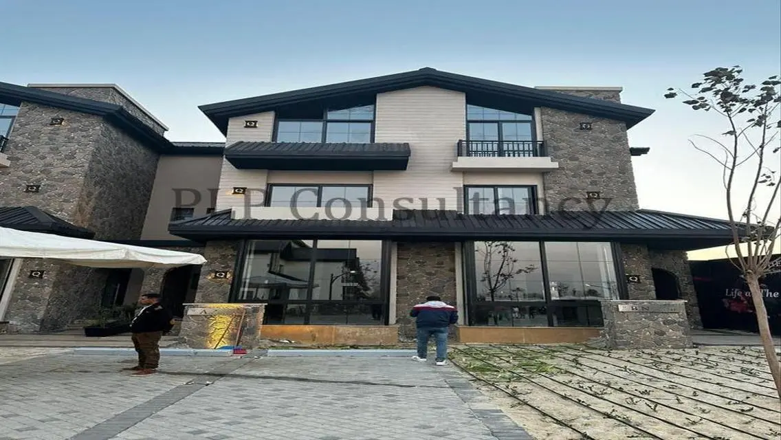 standalone villa ready to move The Water Mark