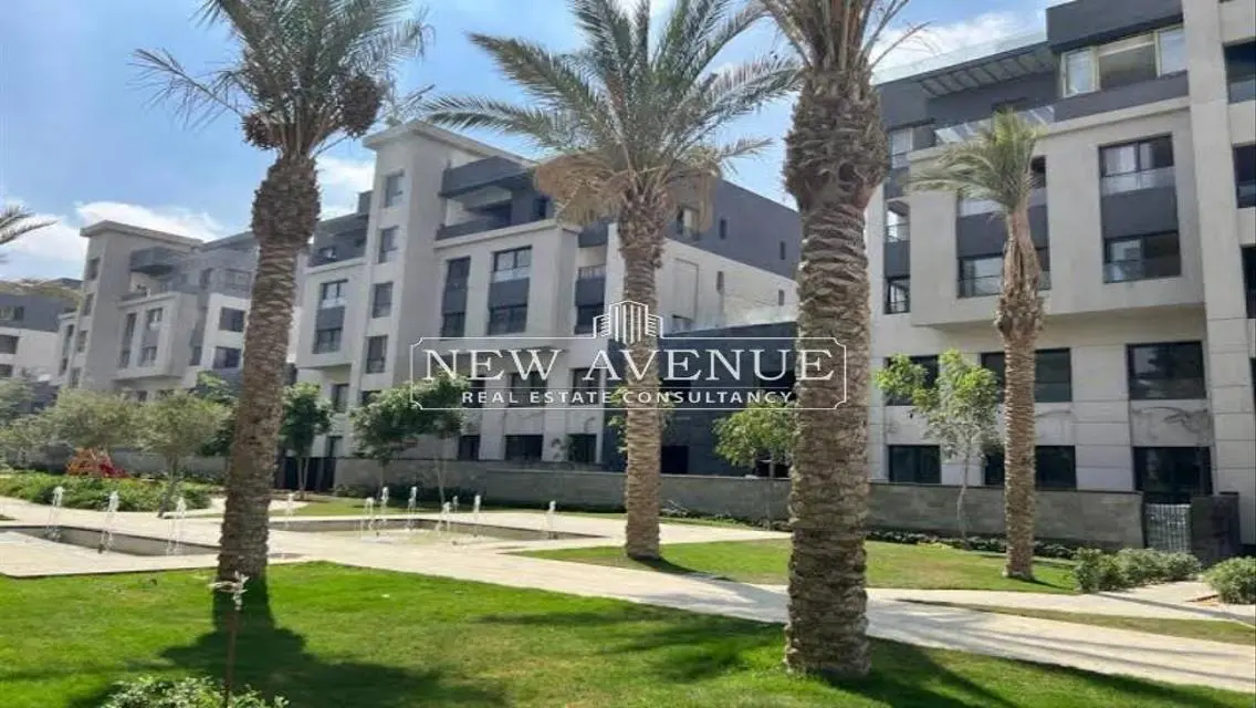 Luxury Apartment with Private Garden in Prime Location
