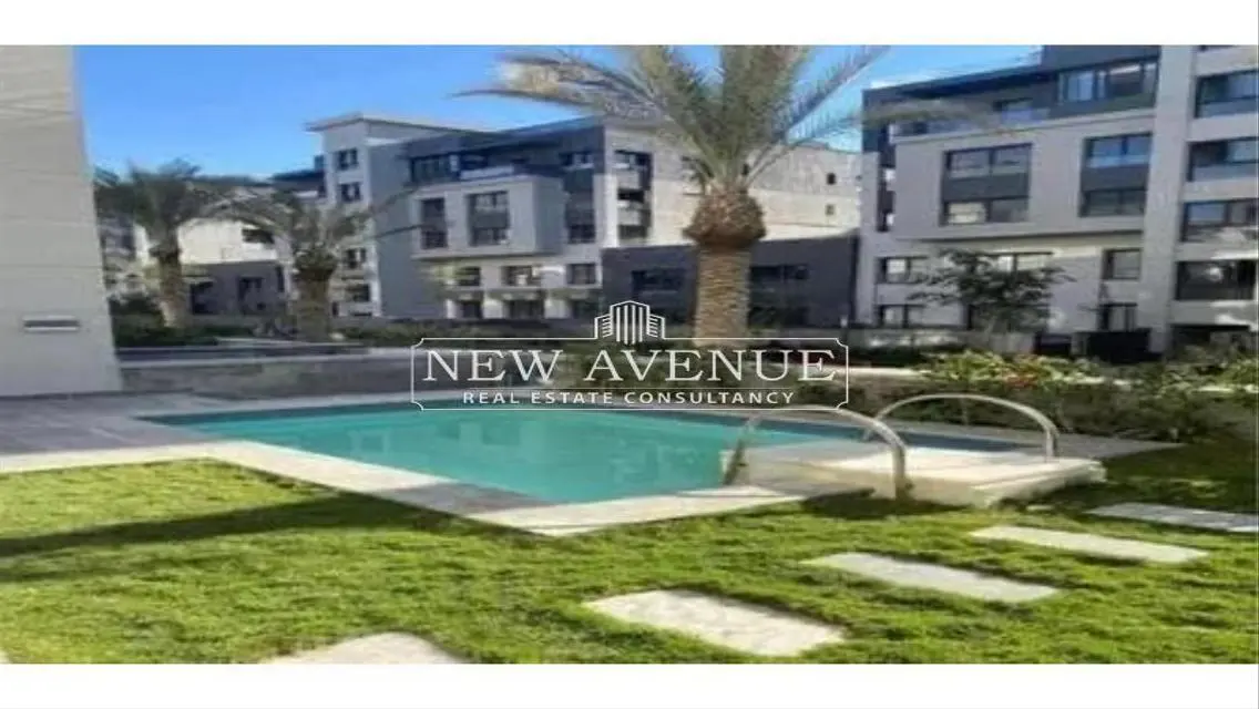 Luxury Apartment with Private Garden in Prime Location