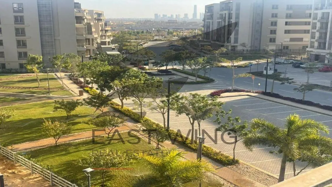 شقة طابق ثالث - كورنر بأقل اقساط - سعر مميز