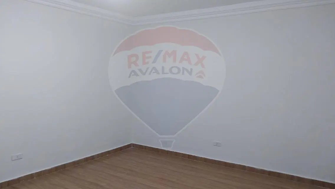 145 Square Meter Apartment for Rent with Balcony