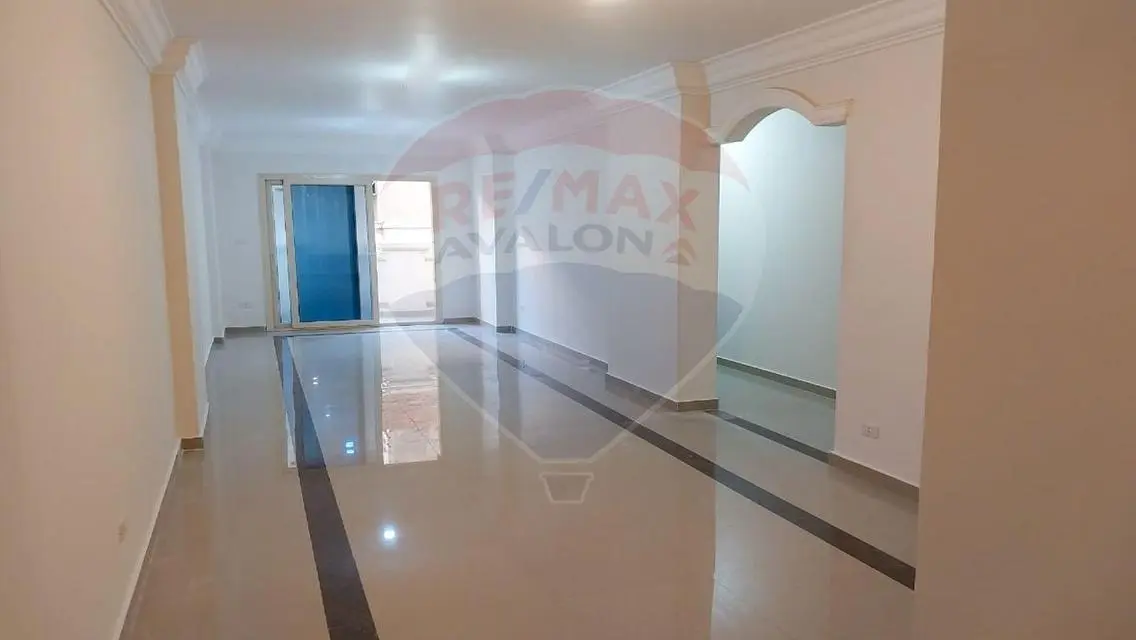 145 Square Meter Apartment for Rent with Balcony