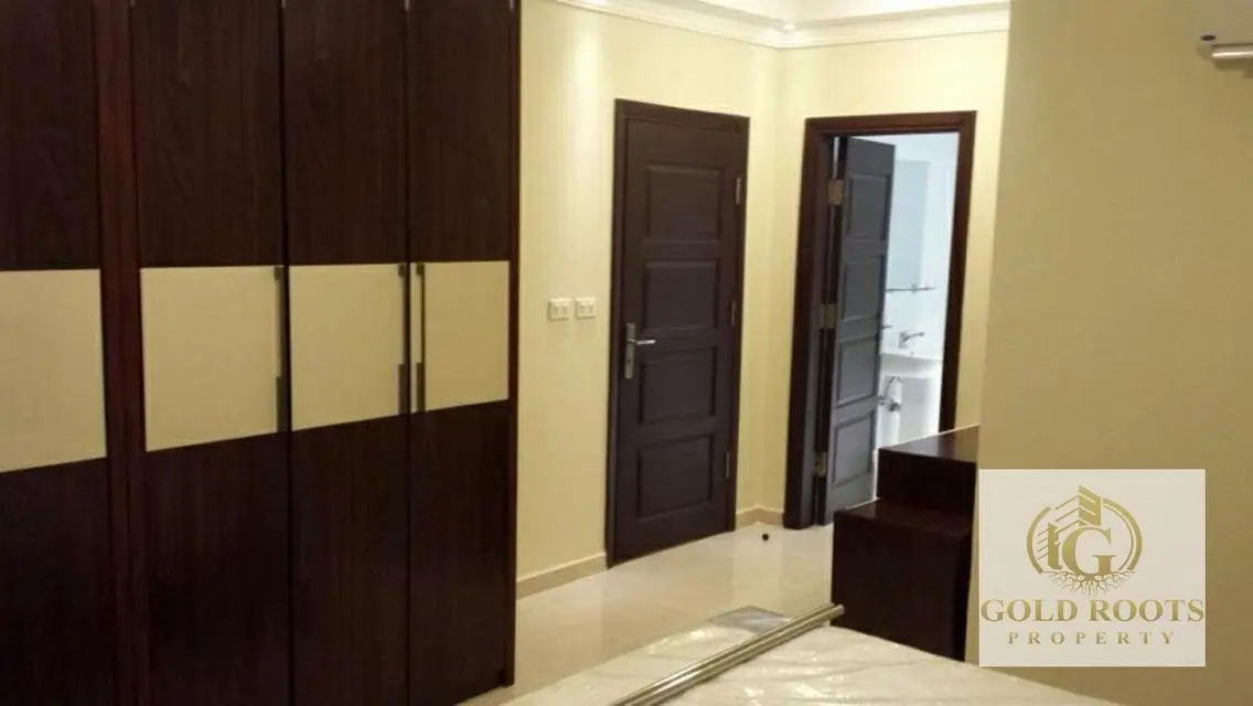 apartment for sale with very low price furnished