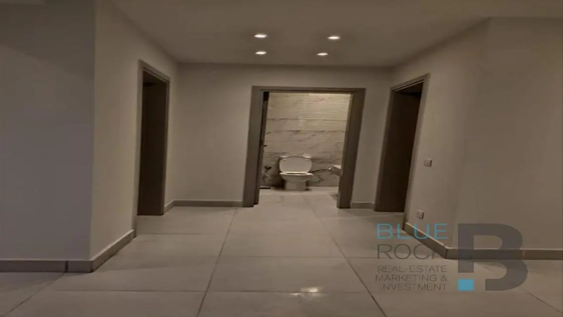 سينيور علوي للبيع موقع متميز في هاسيندا وايت
