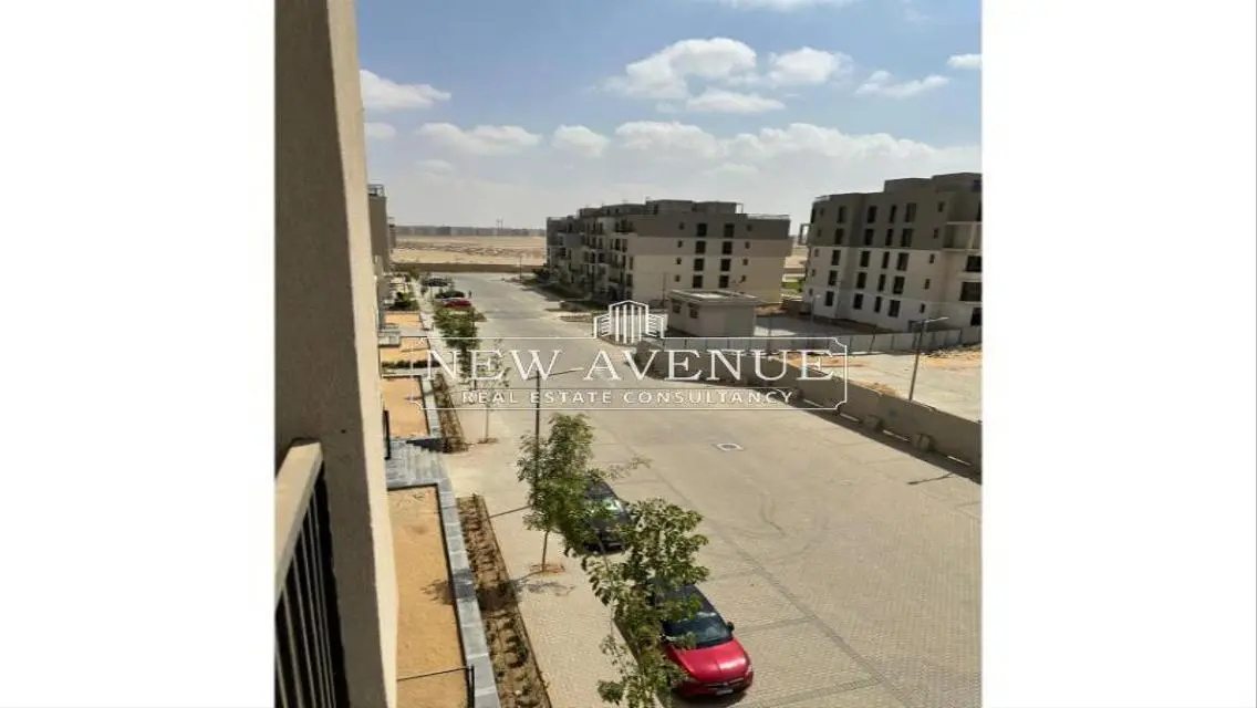 شقة جاهزة للاستلام وفيو مفتوحة على جاردن
