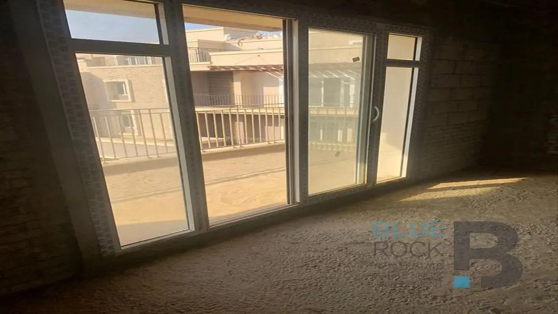 Apartment For Sale at October Plaza