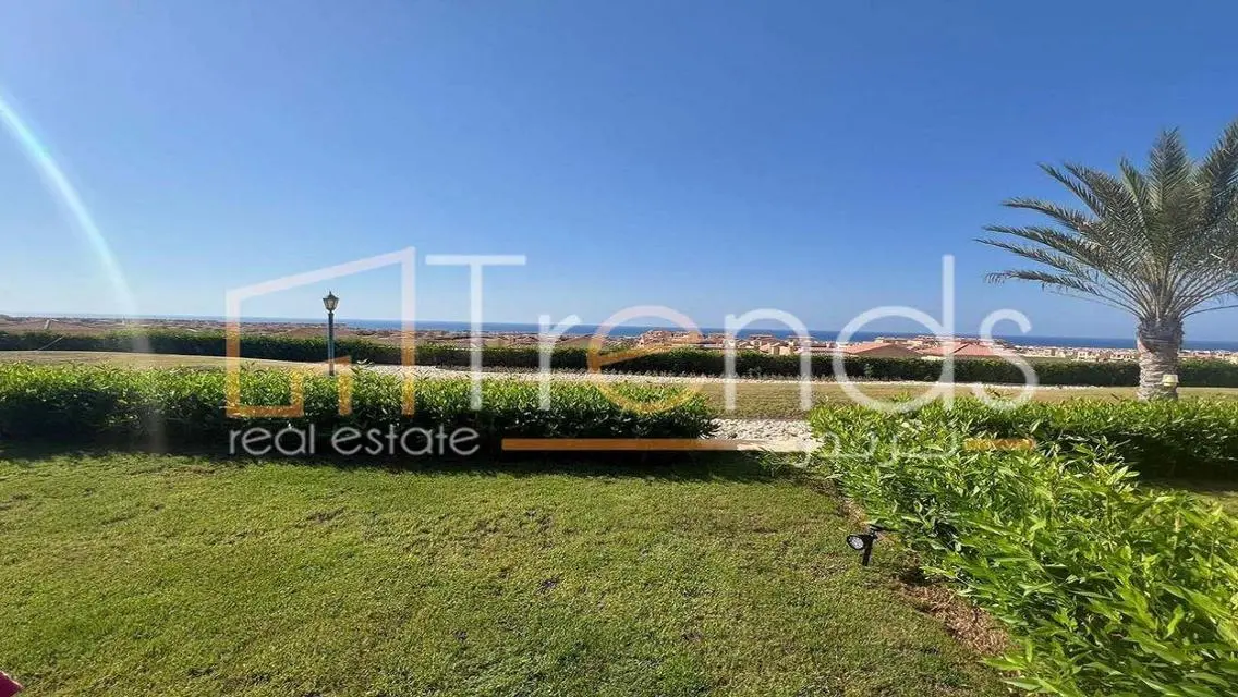 Twin Villa La Vista Bay East Pool and Sea View