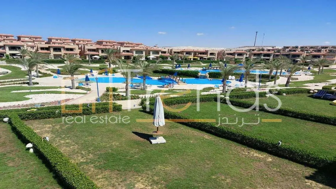 Twin Villa La Vista Bay East Pool and Sea View