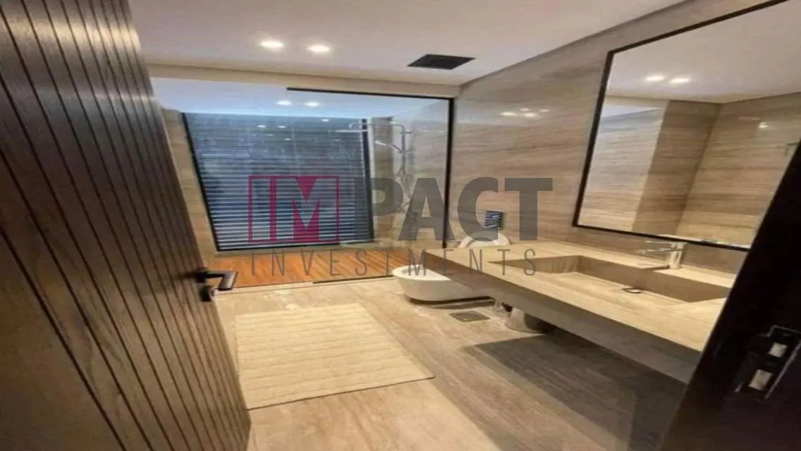 Luxury Villa with Private Pool and Lake View in Sarai