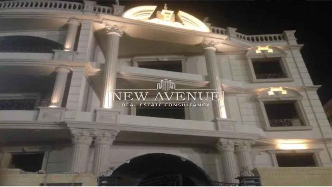 2 villas with Pool for sale in El nakhil new cairo
