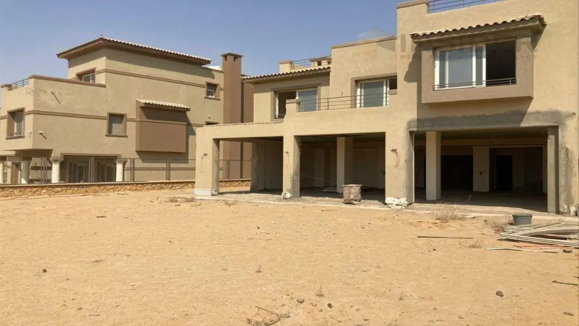 Townhouse corner Palm Hills Katamya prime location
