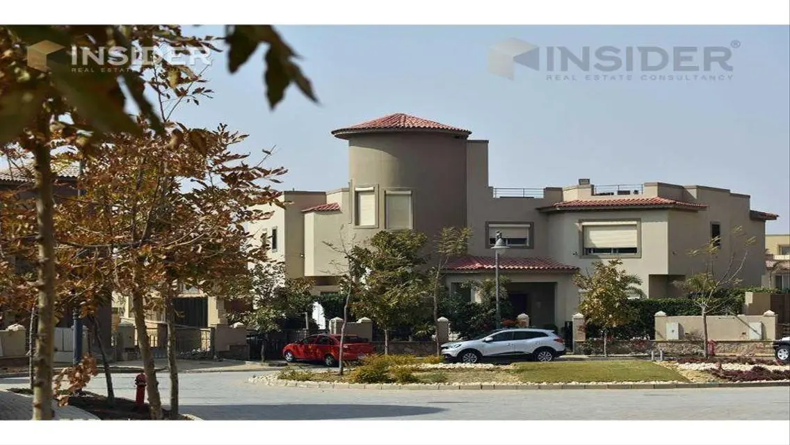 Townhouse corner Palm Hills Katamya prime location