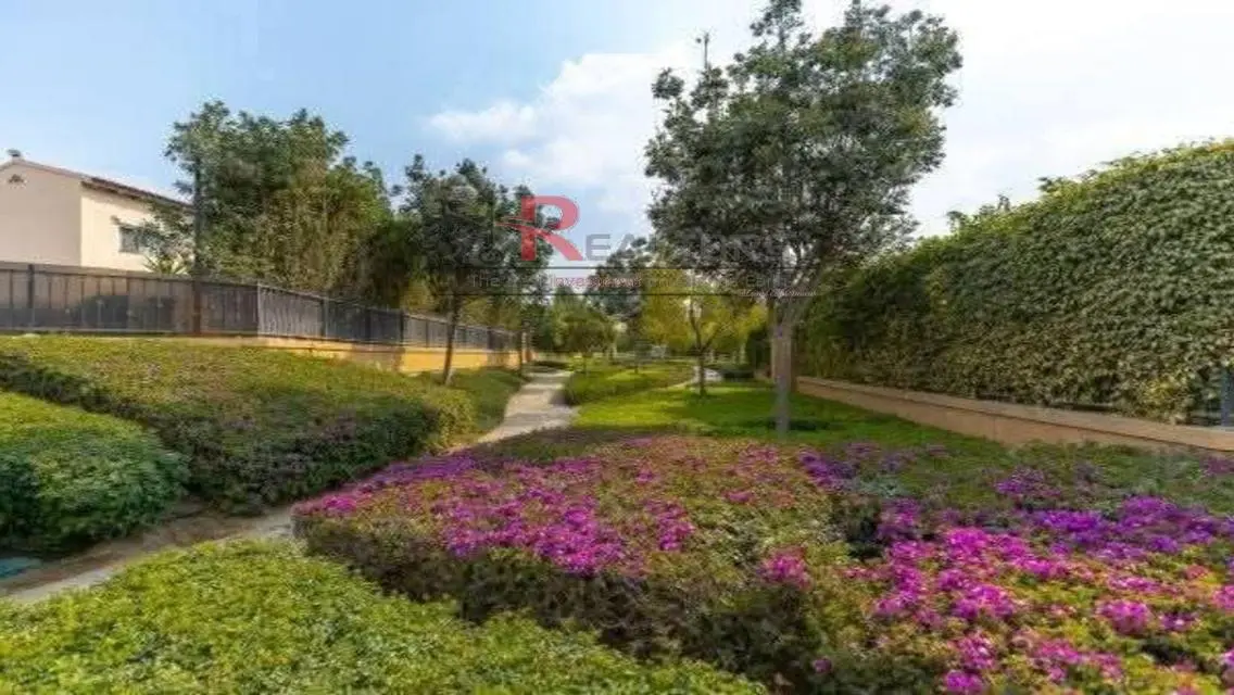 Twin house for sale Mivida Emaar with pool