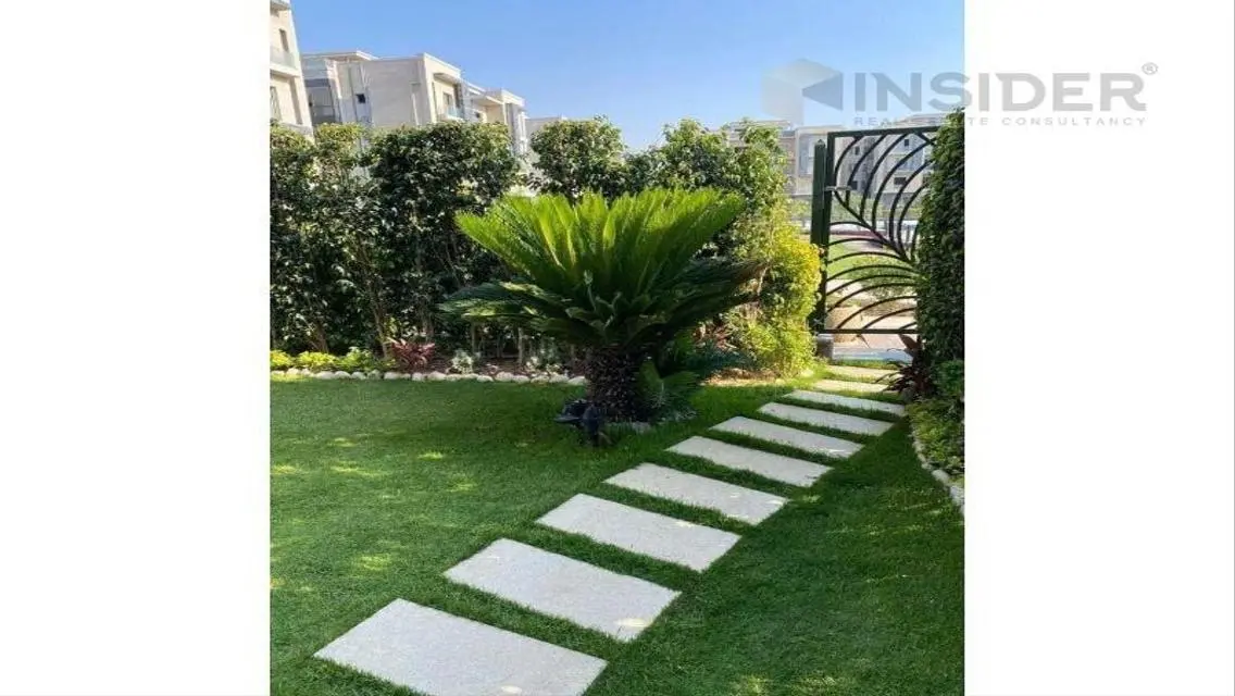 شقة فوري بيع جاليريا مون فالي القاهرة الجديدة