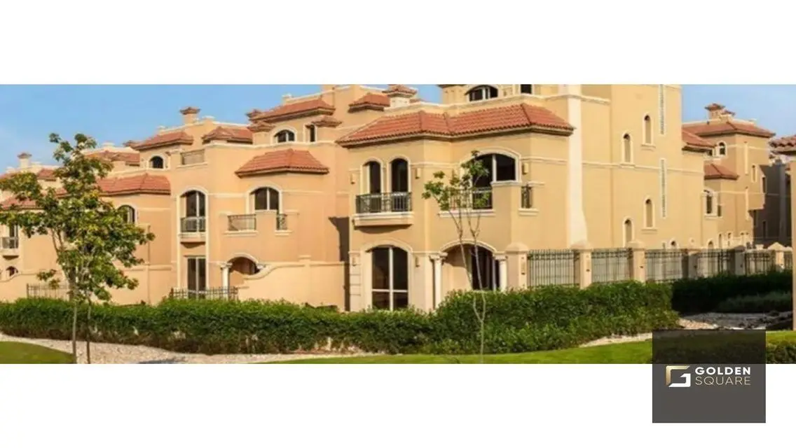 resale twin house in compound patio oro
