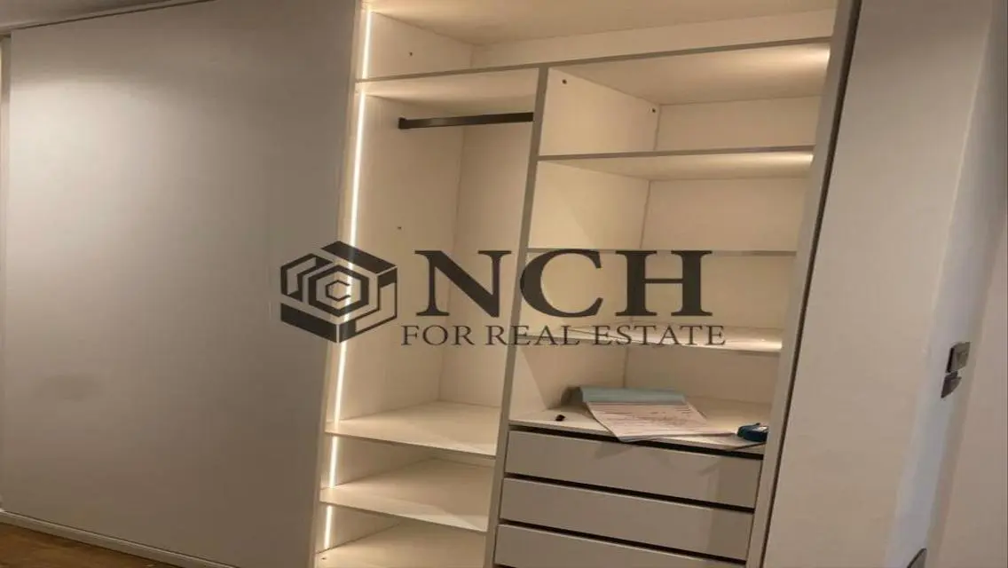LUXURIOUS VILLA 5BED WITH PRIVATE POOL, PALM HILLS