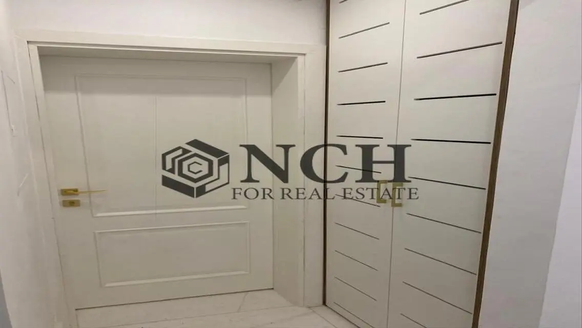 LUXURIOUS VILLA 5BED WITH PRIVATE POOL, PALM HILLS