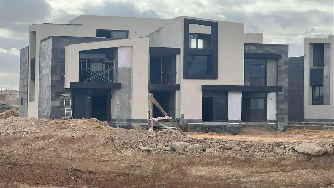 Town corner in Keeva alahly sabour next Palm Hills
