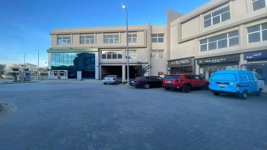 Ready to move a shop suitable for any commercial