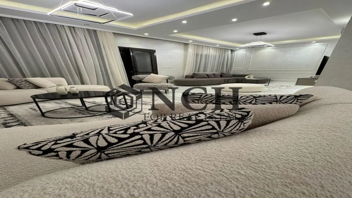 Luxury Furnished hotel Apartment rent Eastown