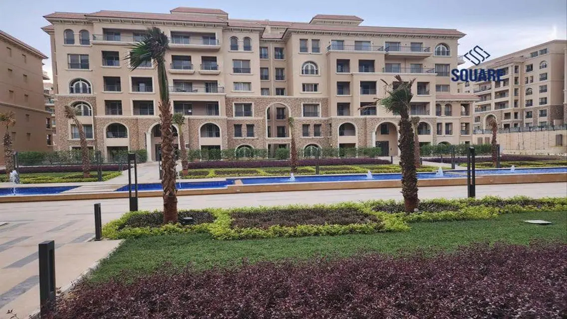 احجز الان باقل مقدم 10% تشطيب راقي بأميز موقع