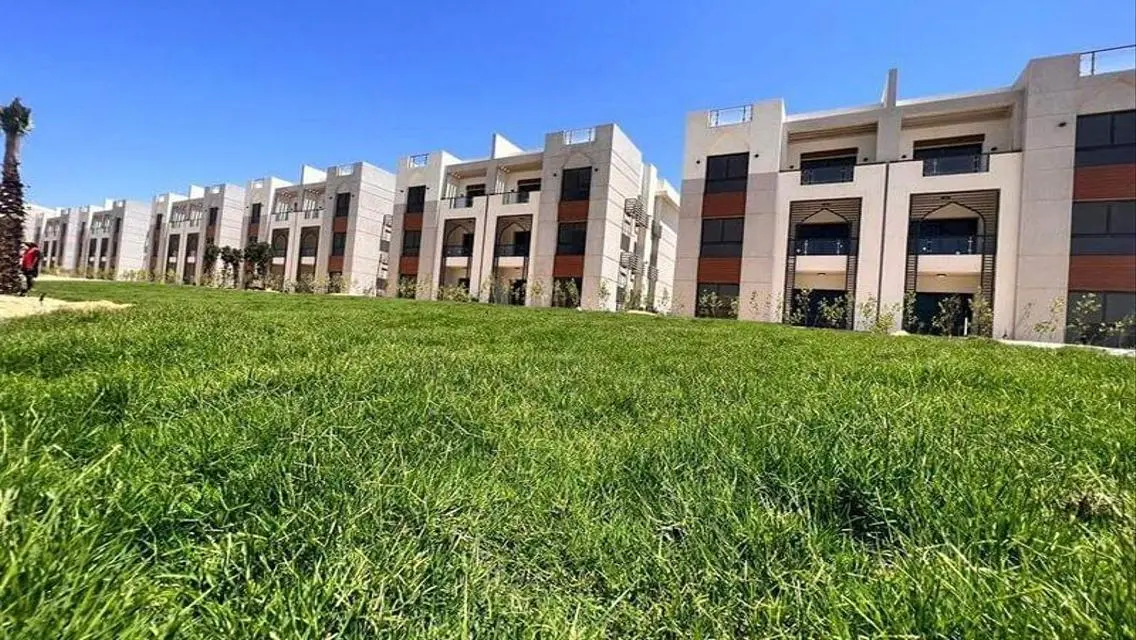 شاليه كورنر للبيع باقل سعر فى راس الحكمه فى جايا