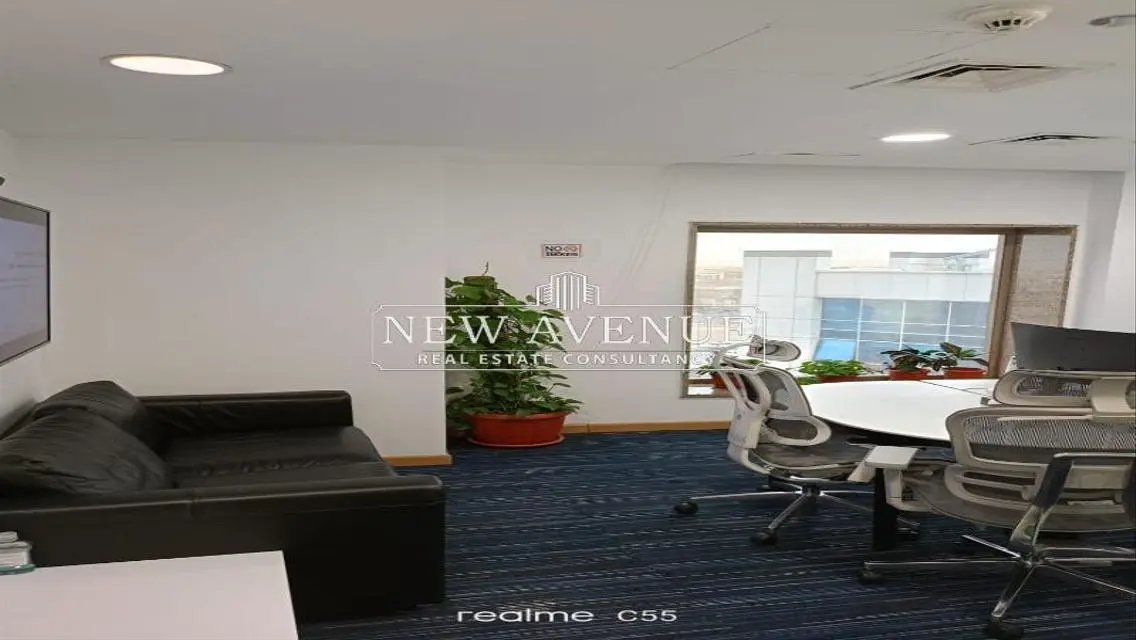 Finished &amp; Furnished Office for rent at 90th St