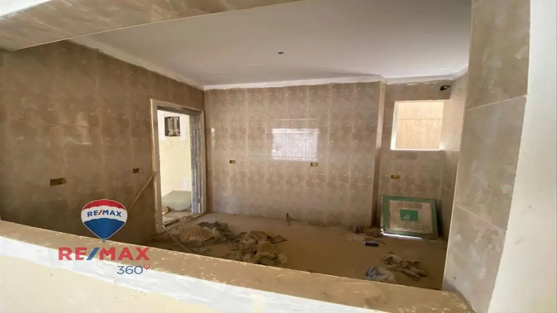 @very good price, 4 floors building+basemnent&amp;Roof