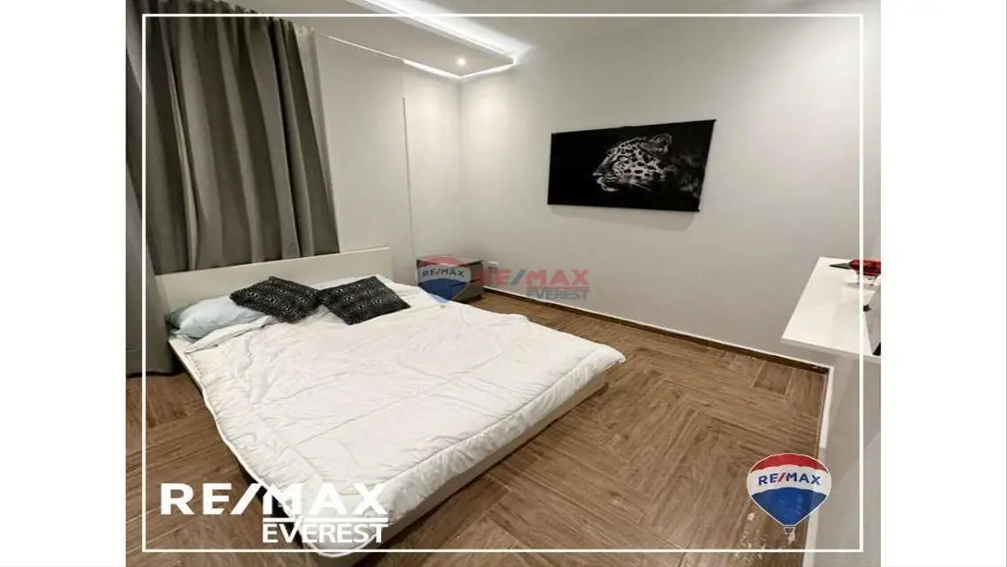 Ultra Supe-Lux Apartment in The 7th District Zayed