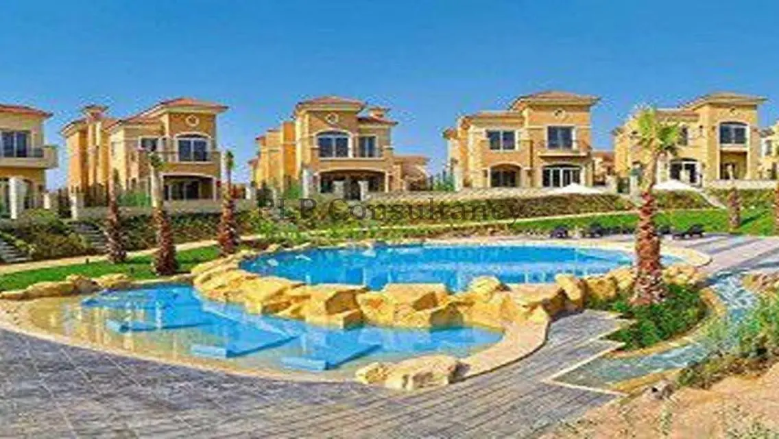 فيلا للبيع لقطة جدا بسعر خيالي في ستون بارك التجمع