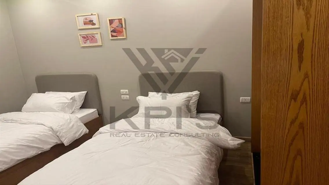 F.Furnished+AC`s APT with Garden 80m | Lake View