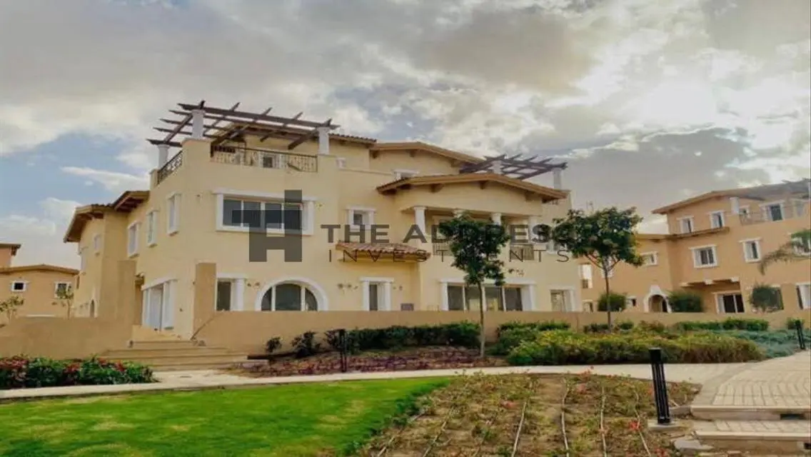 Villa 360sqm + private pool installment 8 years