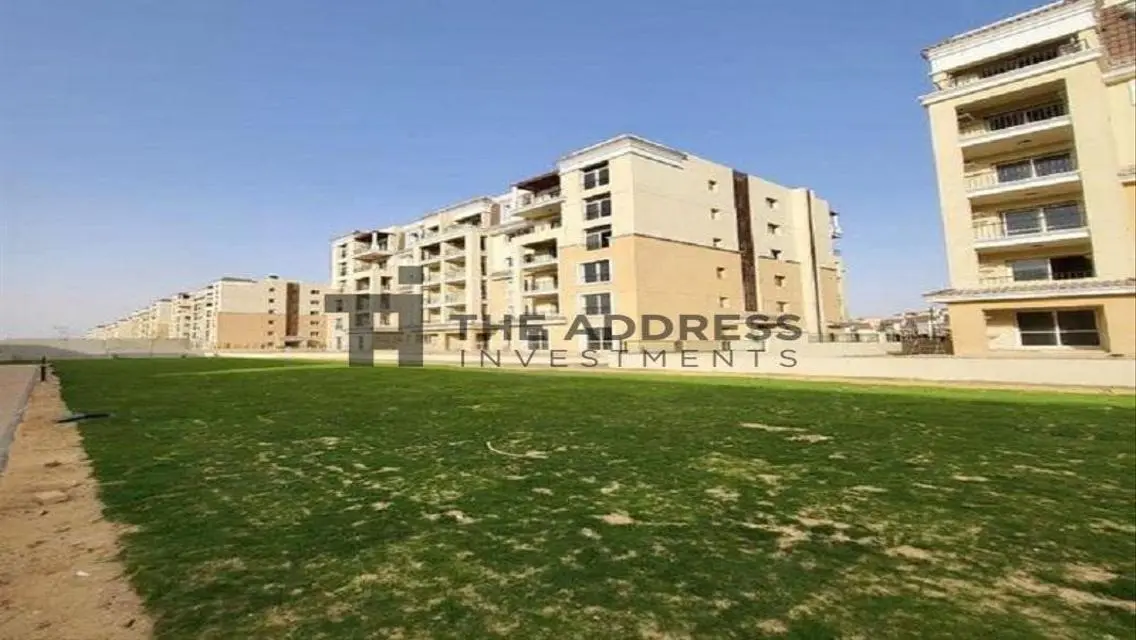 Apartment less than its price 5M in New Cairo