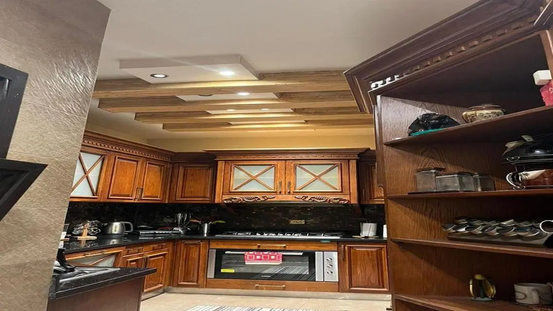 Resale 306m fully finished +ACs and ready to move