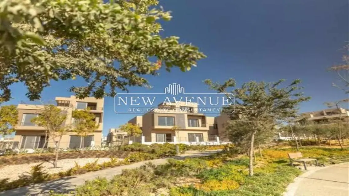 Twin house ready to move in Palm hills new Cairo