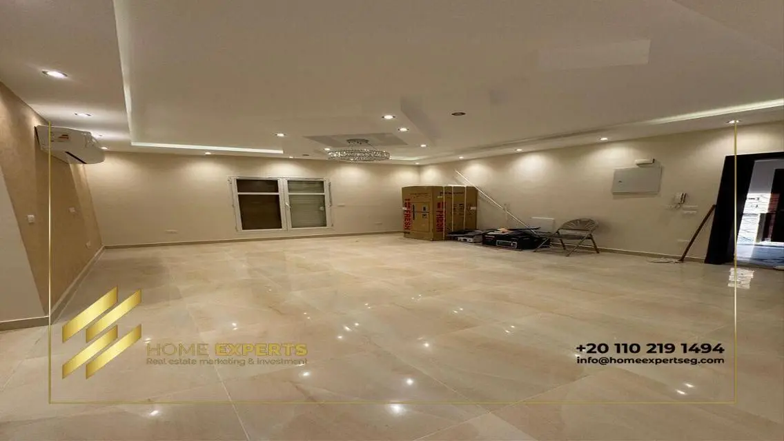 Apartment with appliances for rent in Hyde Park