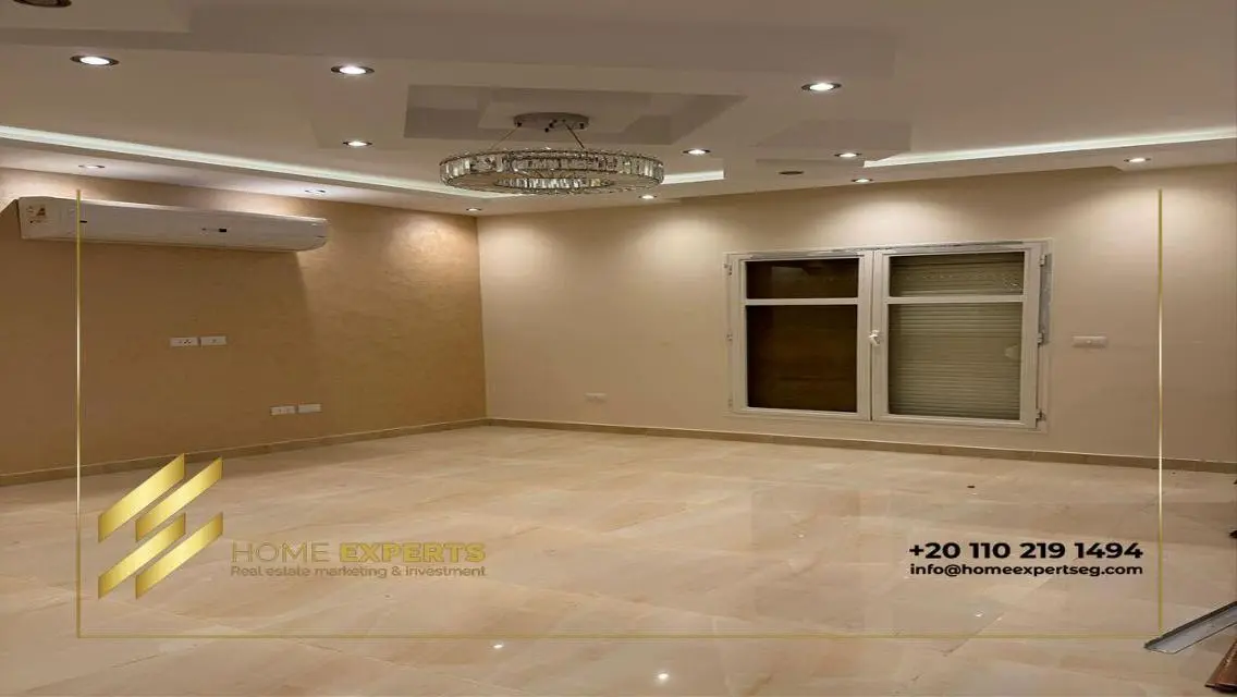 Apartment with appliances for rent in Hyde Park