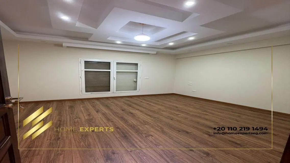 Apartment with appliances for rent in Hyde Park