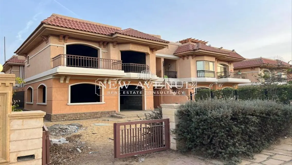 classic Villa  Prime location  - Very good price