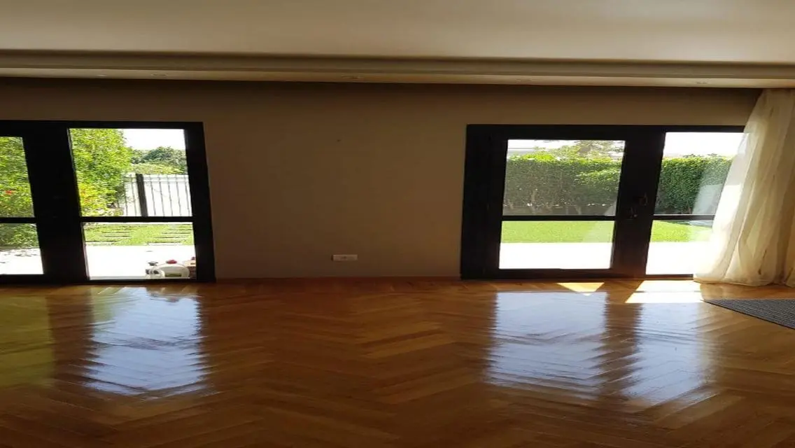 Luxury Apartment for Sale with Private Garden at Great Price